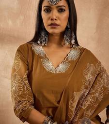 Women Floral Embroidered Regular Sequinned Pure Cotton Kurta with Trousers & With Dupatta