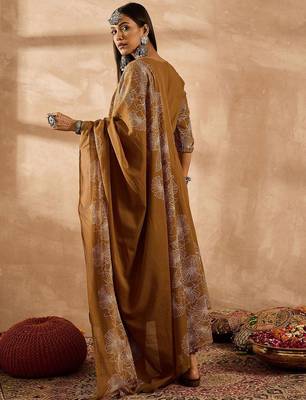 Women Floral Embroidered Regular Sequinned Pure Cotton Kurta with Trousers & With Dupatta 4