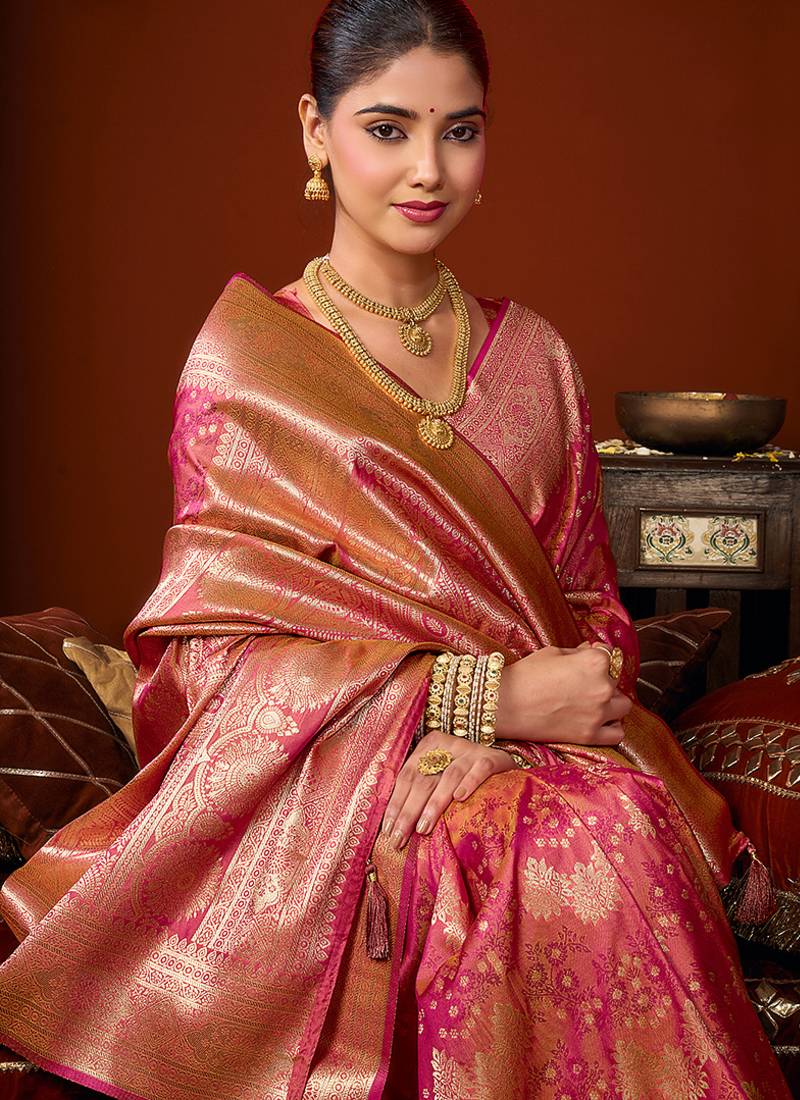 Rani pink jacquard silk blend saree with zari floral weave