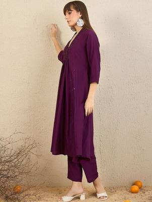 Embroidered Panelled Sequinned A-Line Kurta with Trousers 6