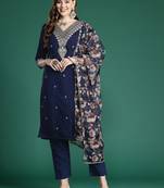 Ethnic Motifs Embroidered Zari Kurta With Trousers & Dupatta