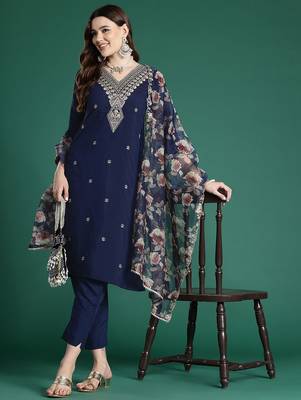 Ethnic Motifs Embroidered Zari Kurta With Trousers & Dupatta 8