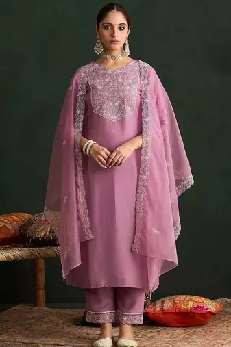 Ethnic Motifs Embroidered Thread Work Kurta With Trousers & Dupatta