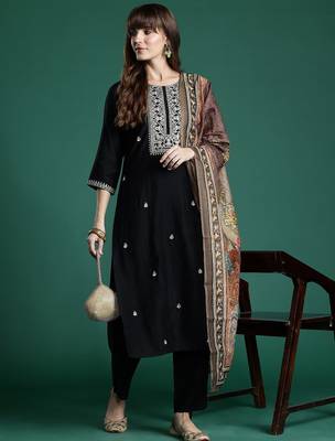 Ethnic Motifs Zari Embroidered Liva Kurta With Trousers & Dupatta 1