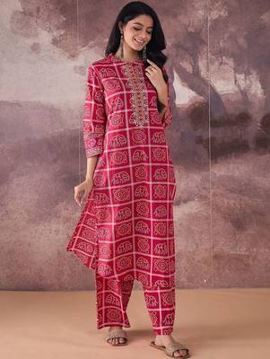 Ethnic Motifs Printed Mirror Work Pure Cotton Kurta With Trousers 1