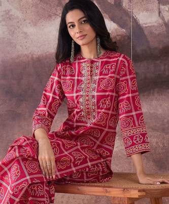 Ethnic Motifs Printed Mirror Work Pure Cotton Kurta With Trousers 6