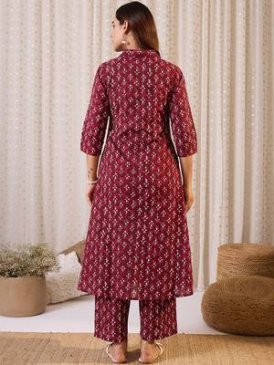 Women Floral Printed Pure Cotton Anarkali Kurta with Trouser 4