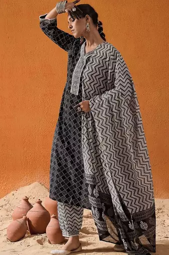 Printed Regular Pure Cotton Kurta with Salwar & Dupatta