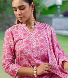 Women Floral Printed Regular Pure Cotton Kurta with Trousers & With Dupatta