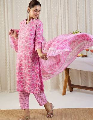 Women Floral Printed Regular Pure Cotton Kurta with Trousers & With Dupatta 1
