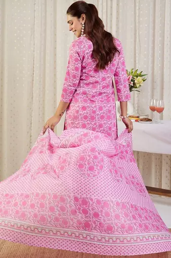 Women Floral Printed Regular Pure Cotton Kurta with Trousers & With Dupatta