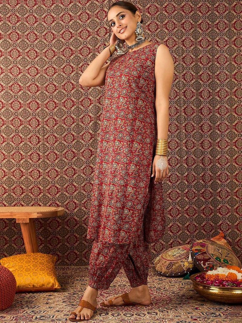 Women Ethnic Motifs Printed Regular Pure Cotton Kurta with Patiala