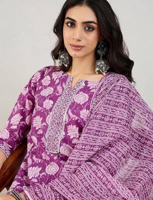 Purple Floral Printed Mirror Work Pure Cotton Kurta with Trousers & Dupatta 2