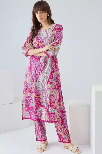 women paisley printed regular  cotton kurta with trousers