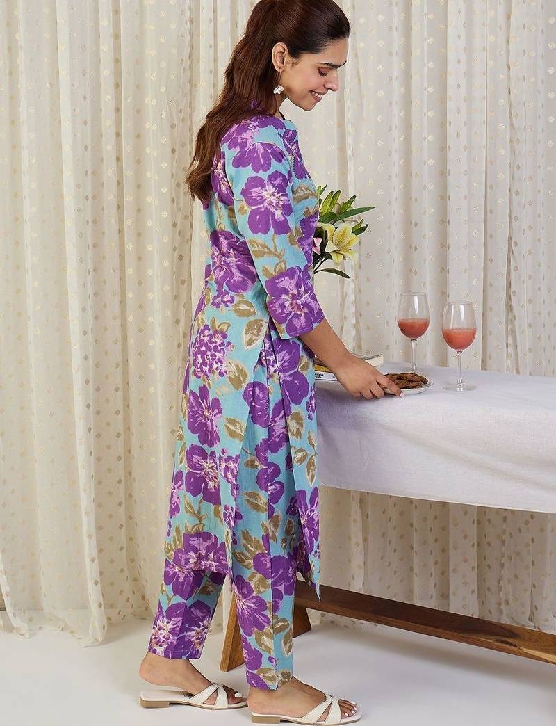 Floral Printed V-Neck Pure Cotton Straight Kurta With Trousers