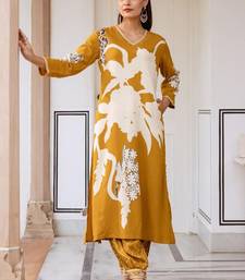 Floral Printed Sequinned Kurta With Salwar