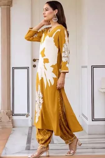 Floral Printed Sequinned Kurta With Salwar