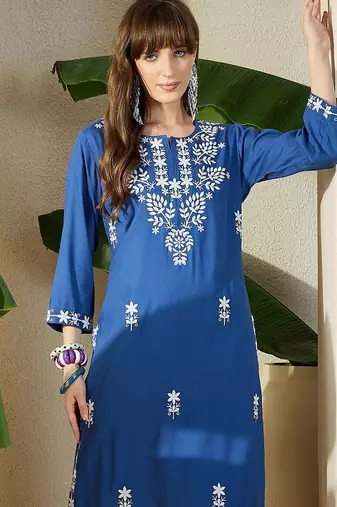 Floral Embroidered Straight Kurta with Trousers