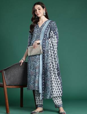 Floral Printed Regular Pure Cotton Kurta with Trousers & Dupatta 1