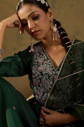 Embroidered Zari Work Regular Sleeves A-line Shape V-Neck Liva Kurta Set