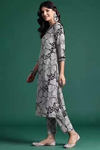 Women Printed Mirror Work Pure Cotton Kurta With Trousers & Dupatta