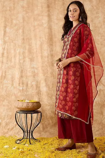 Floral Printed Straight Thread Work Kurta with Palazzos & Dupatta