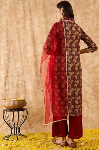 Floral Printed Straight Thread Work Kurta with Palazzos & Dupatta