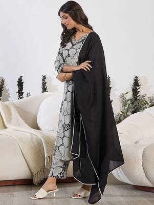 Floral Printed Sequinned Pure Cotton Straight Kurta with Trouser & Dupatta 4