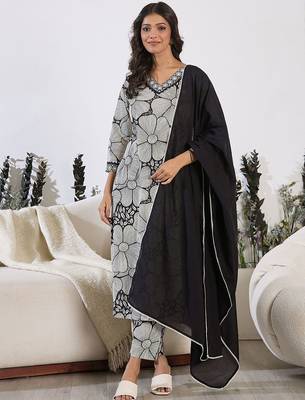 Floral Printed Sequinned Pure Cotton Straight Kurta with Trouser & Dupatta 7