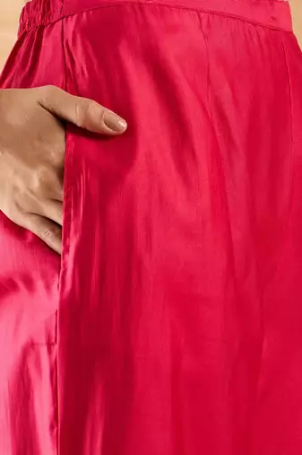 Ethnic Motifs Yoke Design Straight Thread Work Liva Kurta with Palazzos & Dupatta