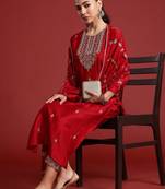 Ethnic Motifs Embroidered Sequinned Kurta With Trousers & Dupatta