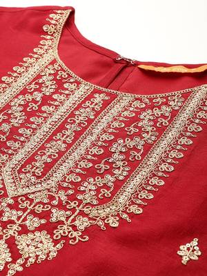 Ethnic Motifs Embroidered Sequinned Kurta With Trousers & Dupatta 2