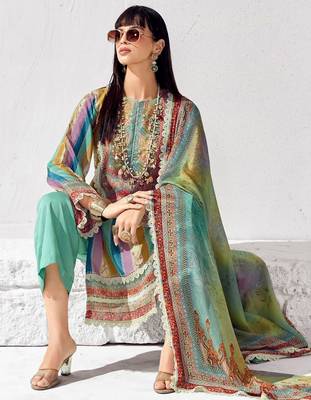 Women Ethnic Motifs Printed Regular Kurta Trousers With Dupatta 1