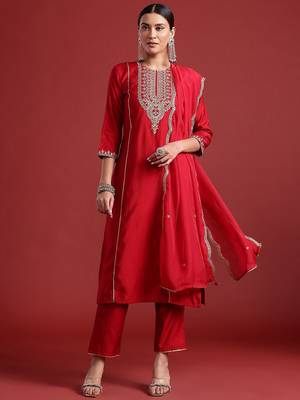 Ethnic Motifs Yoke Design Zari Panelled Liva Kurta With Trousers & Dupatta 5