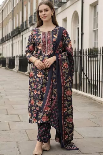 Women Floral Printed Regular Thread Work Kurta with Trousers & With Dupatta
