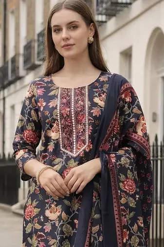 Women Floral Printed Regular Thread Work Kurta with Trousers & With Dupatta