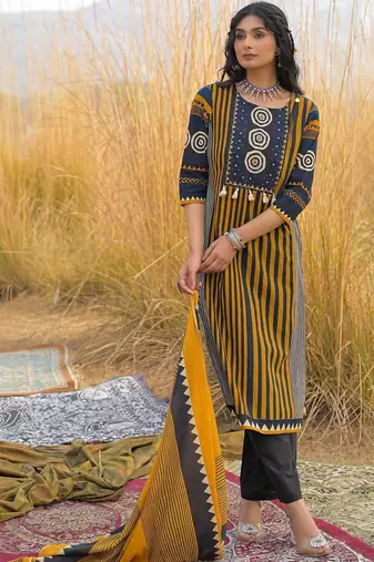 Women Ethnic Motifs Printed Regular Thread Work Pure Cotton Kurta with Trousers & With Dupatta