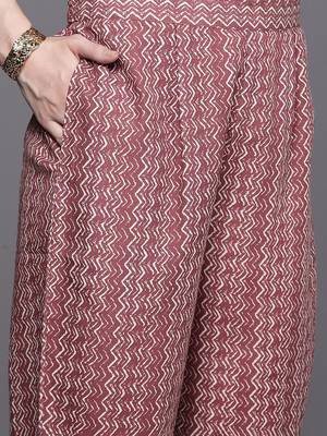 Floral Printed Round Neck Three-Quarter Sleeves Pure Cotton Kurta Set 3