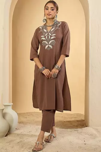 Women Ethnic Motifs Embroidered Regular Thread Work Pure Cotton Kurta with Trousers