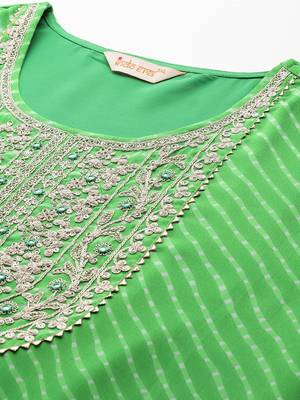 Plus Size Printed Mirror Work Kurta with Palazzos & Dupatta 2