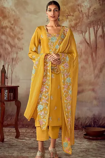 Floral Embroidered Regular Thread Work Straight Kurta With Trousers & Dupatta