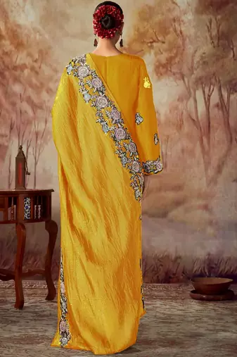 Floral Embroidered Regular Thread Work Straight Kurta With Trousers & Dupatta
