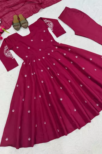Rani Pink Embroidery Work Silk Blend Salwar Suit