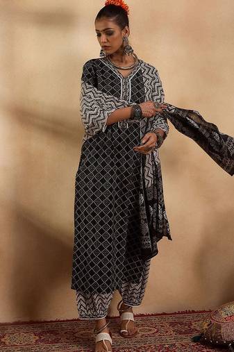 Women Printed Regular Pure Cotton Kurta with Salwar & With Dupatta