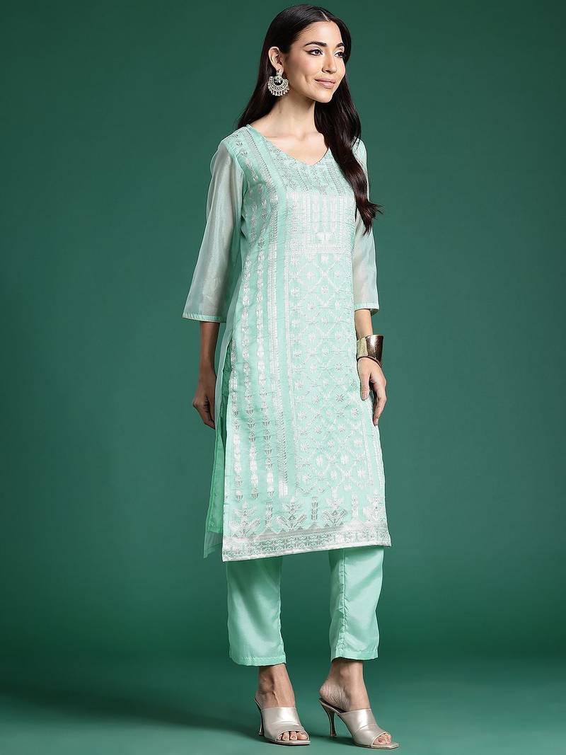 Women Regular Chanderi Silk Kurta with Trousers & With Dupatta