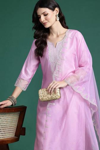 Ethnic Motifs Embroidered Thread Work Liva Kurta with Trousers & With Dupatta