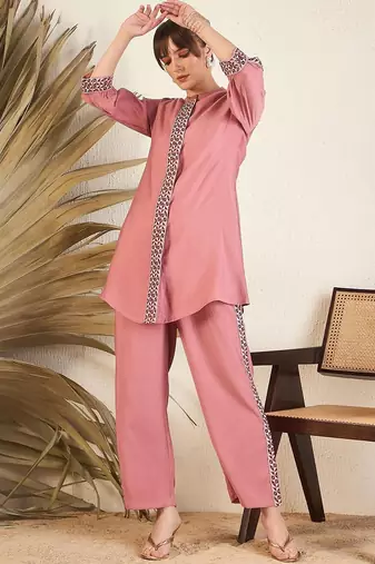 Pink Floral Printed Above Knee Shirt Collar Straight Kurta With Trouser