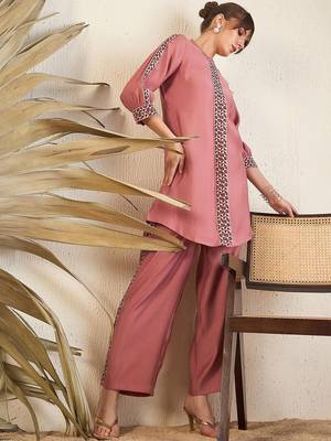 Pink Floral Printed Above Knee Shirt Collar Straight Kurta With Trouser 4