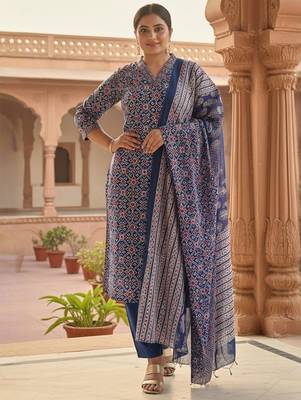 women ethnic motifs printed  cotton straight kurta with trousers & dupatta 1