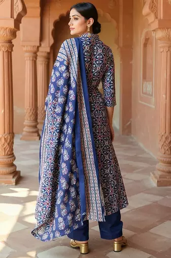 Women Ethnic Motifs Printed Pure Cotton Straight Kurta with Trousers & Dupatta